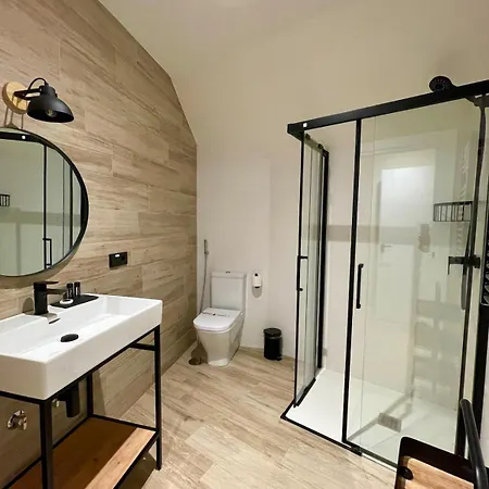 Mom Portilla Villa *