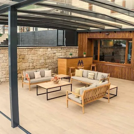 Mom Portilla Villa *