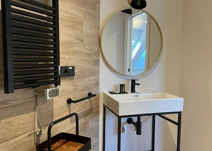 Vila Mom Portilla Oruna